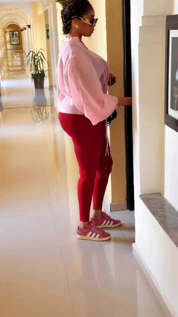 @LA REINE🥰SOPHIE TOURÉ7