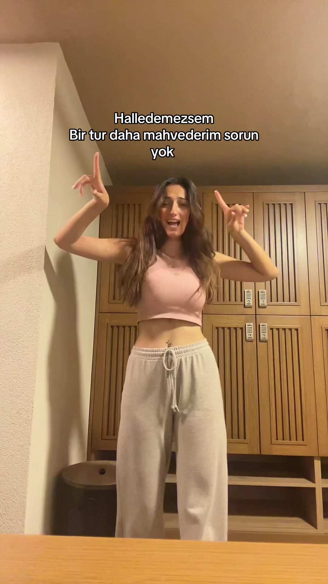 @H.