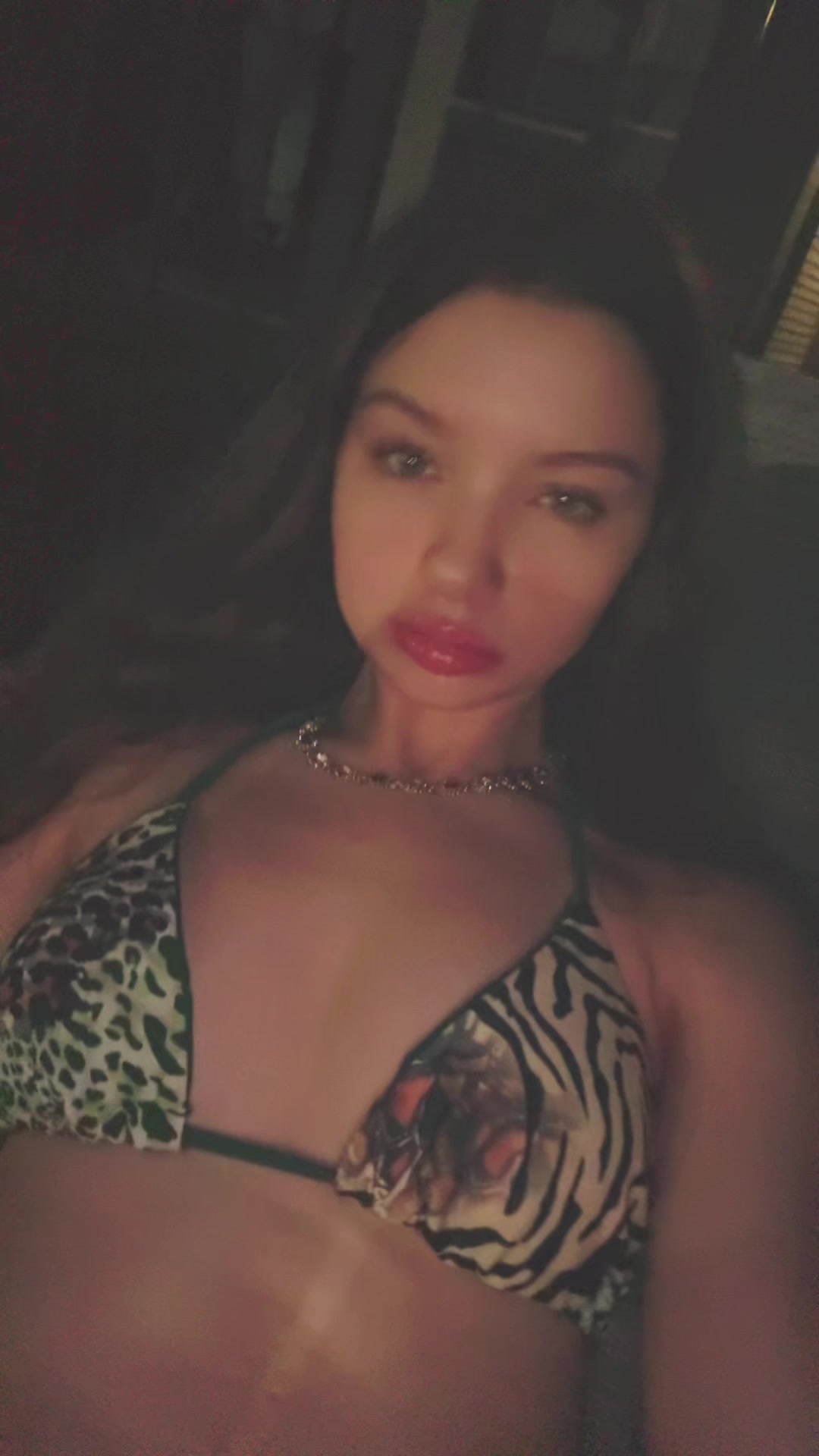 @dest_iny.duh