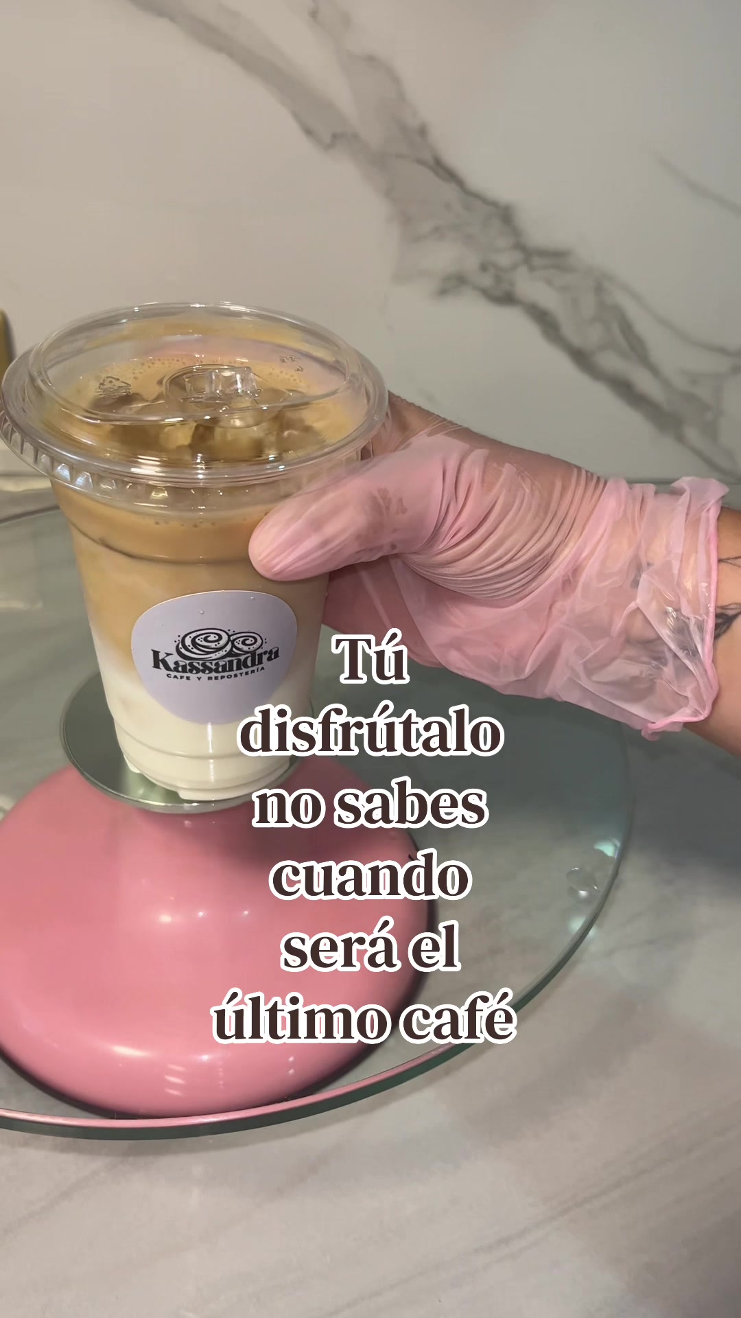 @𝕂𝕒𝕤𝕤𝕒𝕟𝕕𝕣𝕒 👩🏻&zwj;🍳