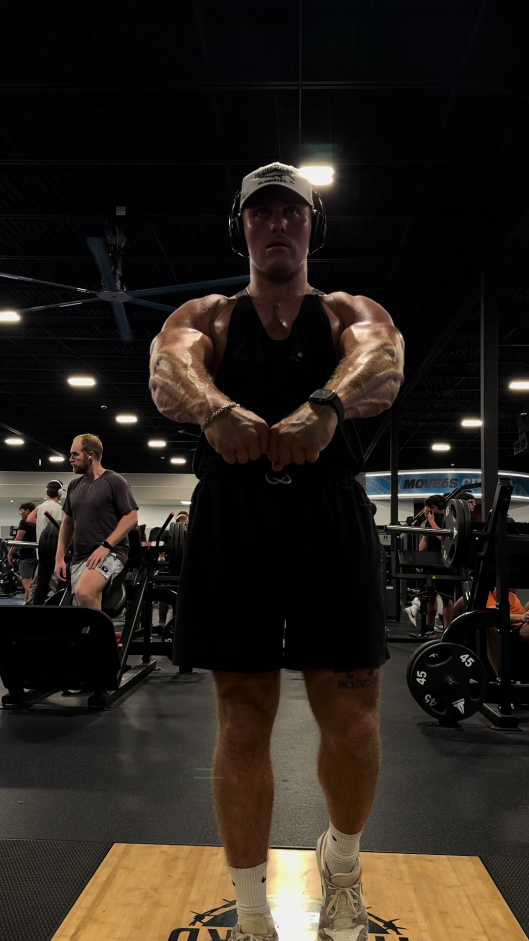 @ROZZYLIFTS