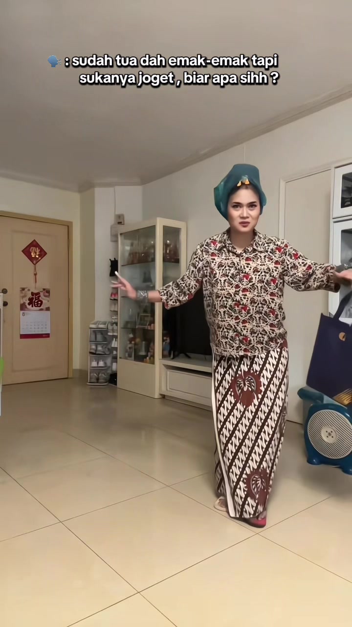 @𝑹𝒆𝒏𝒚 𝑩𝒂𝒆𝒉𝒂𝒒𝒖𝒆