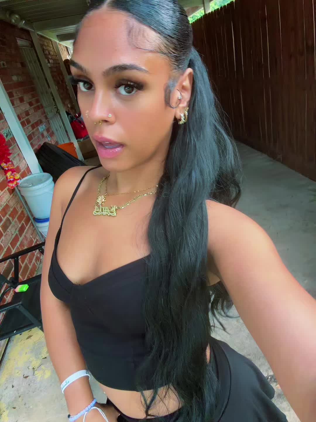 @✞