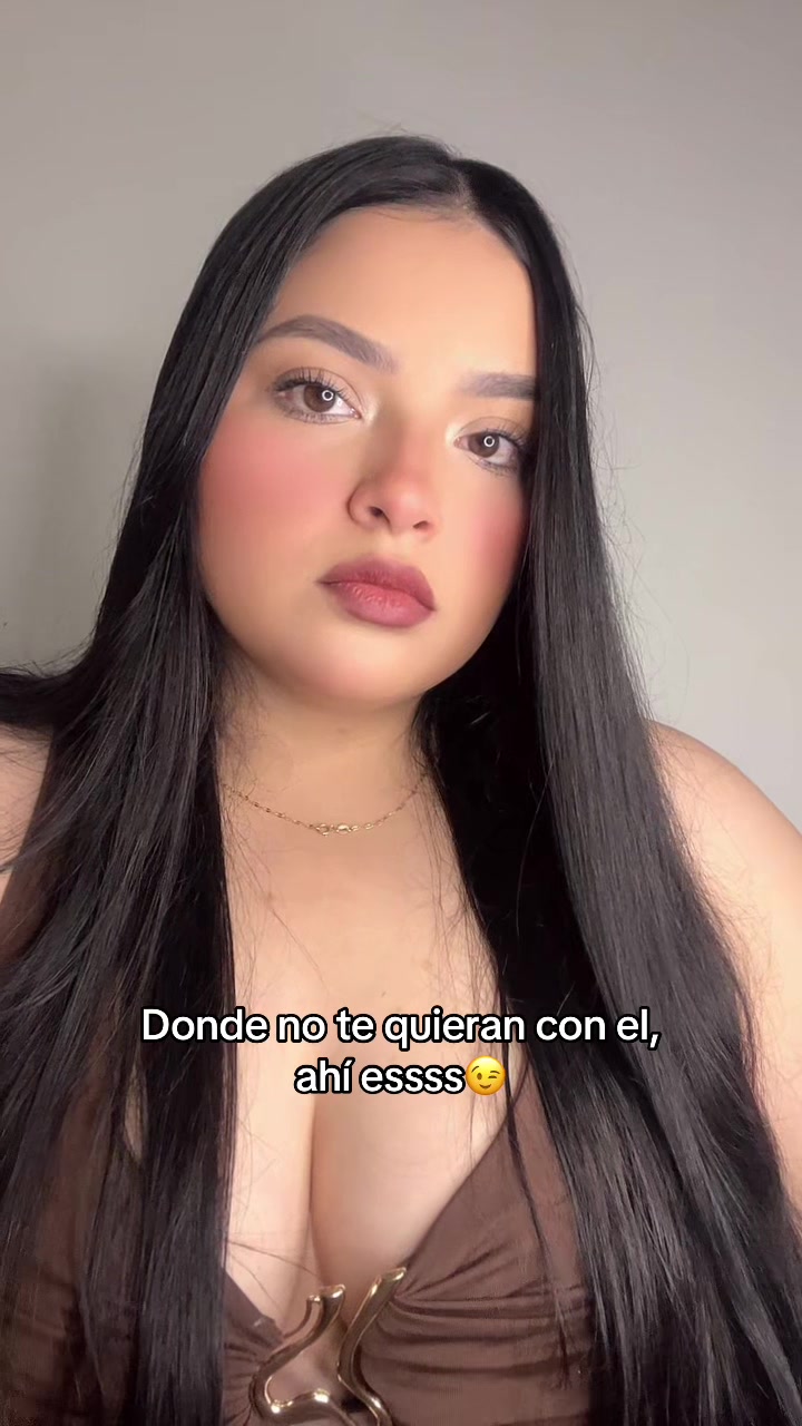 @️Adriana Danzos