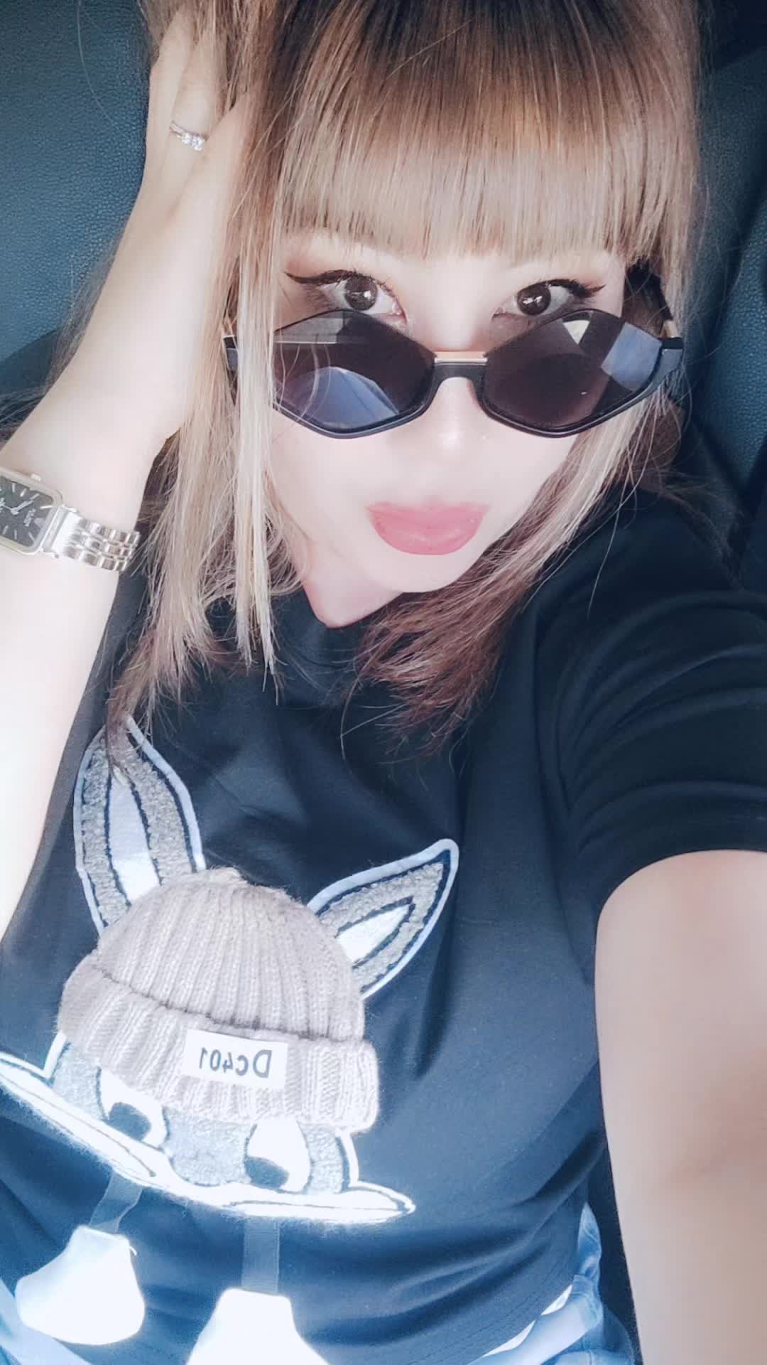 @Mira mir 👑🎓👒