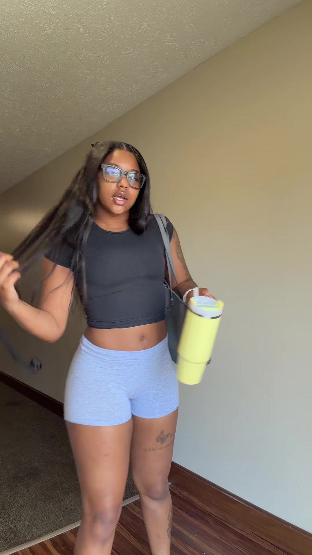 @tinaa.binaaa