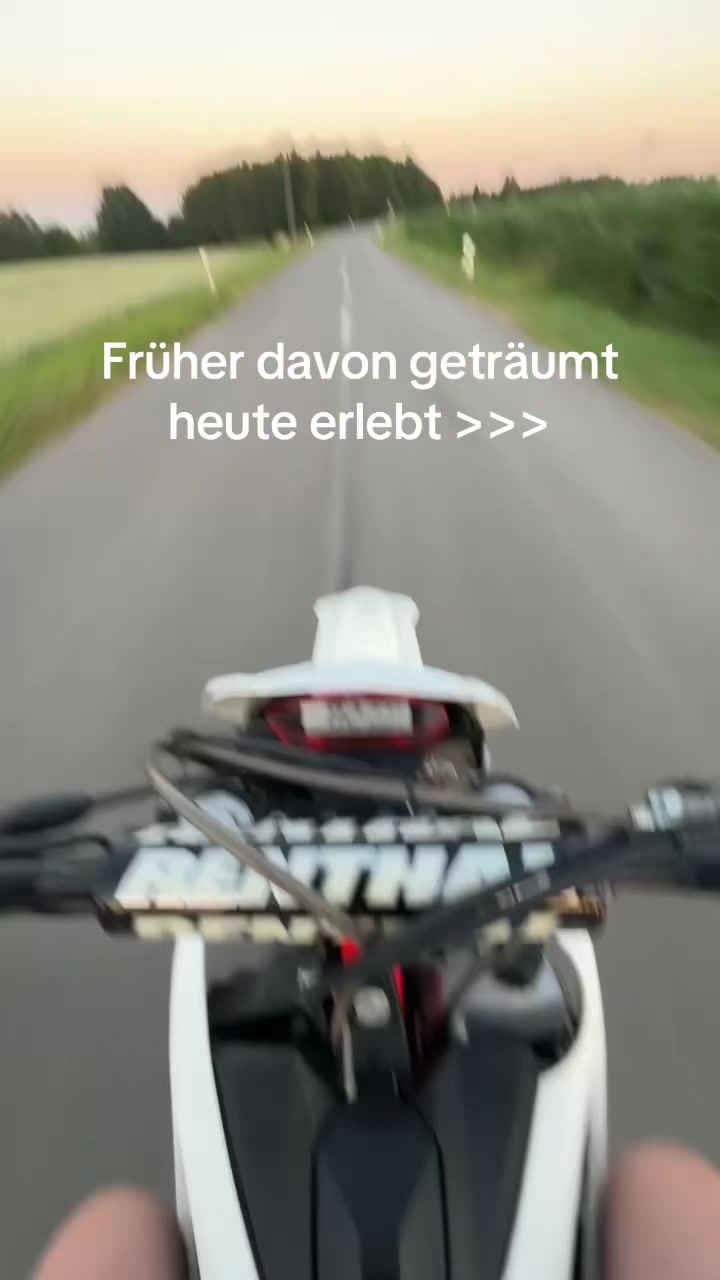 @Maxi