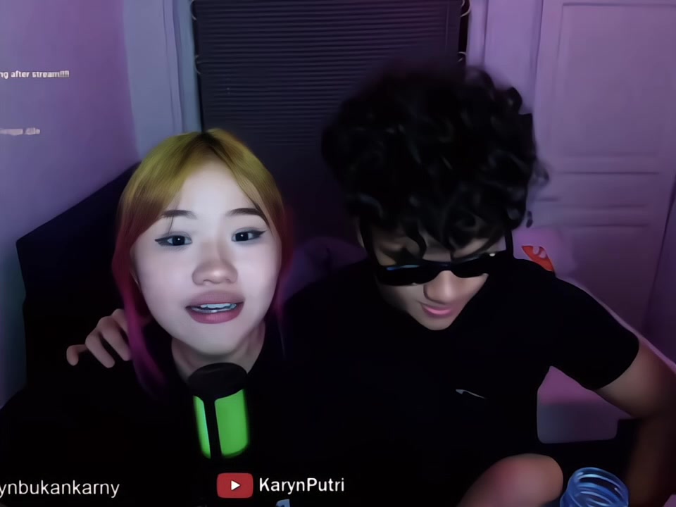 @kenz_