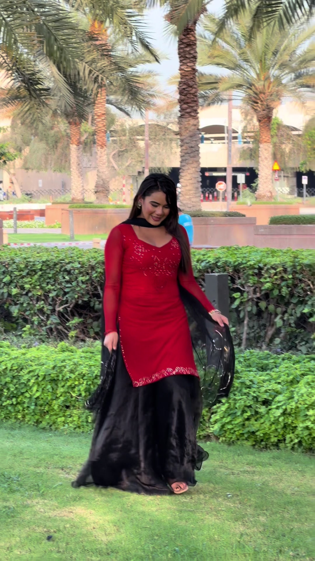 @असु