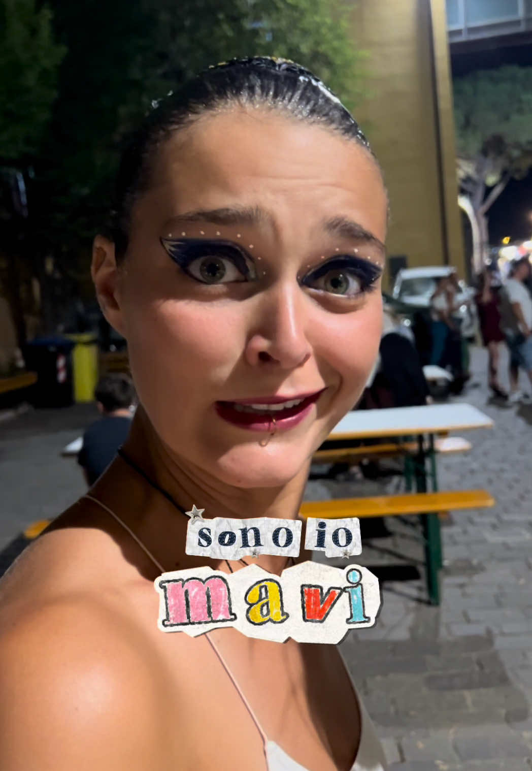 @M A V I V A