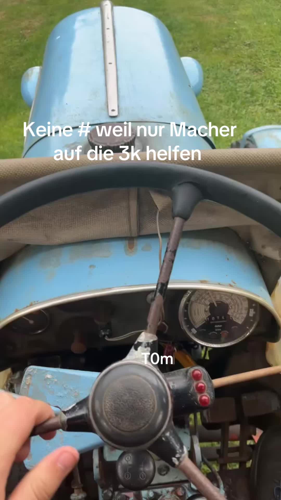 @t0m