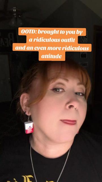@Just a weirdo named Tara...