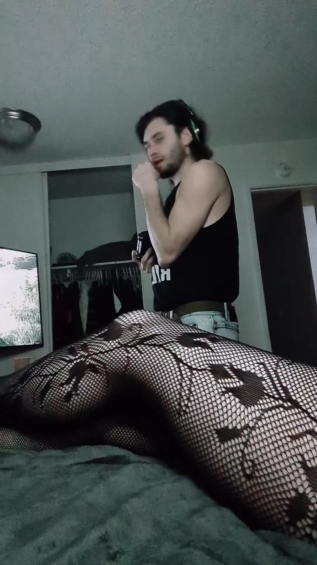 @Z