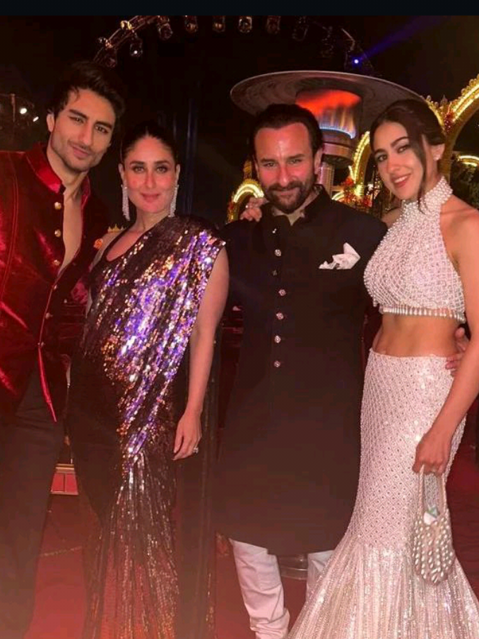@KareenaKapoorkhan Fc Indonesia