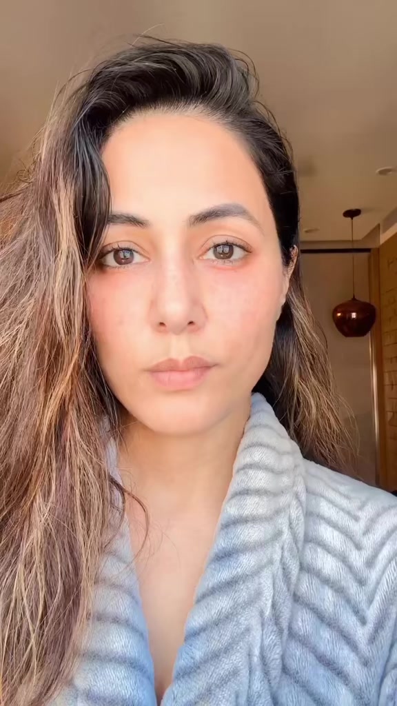 @Hina Khan 💎