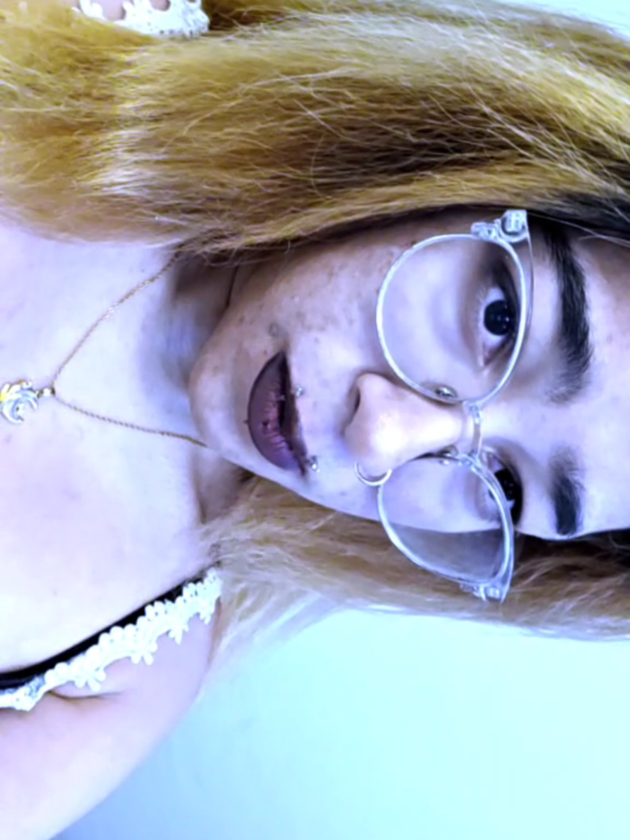 @nixx ⋅˚₊‧ ଳ⋆.ೃ࿔*:🍉