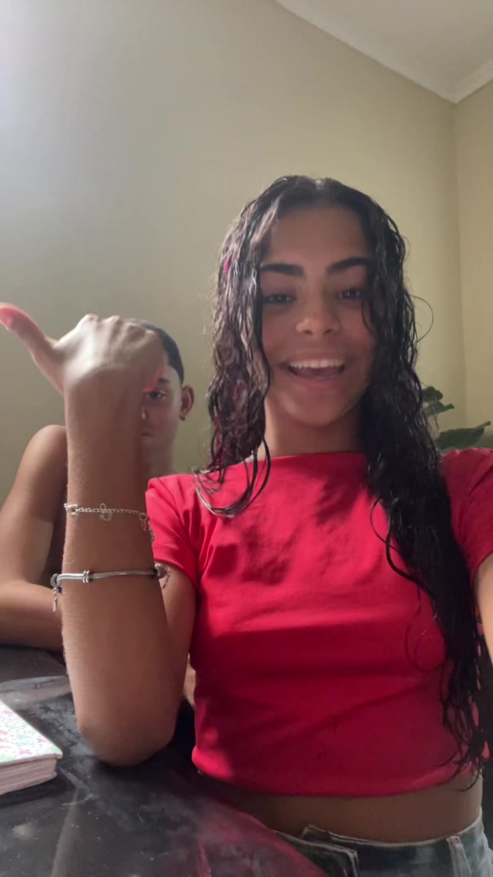 @Ana Júlia