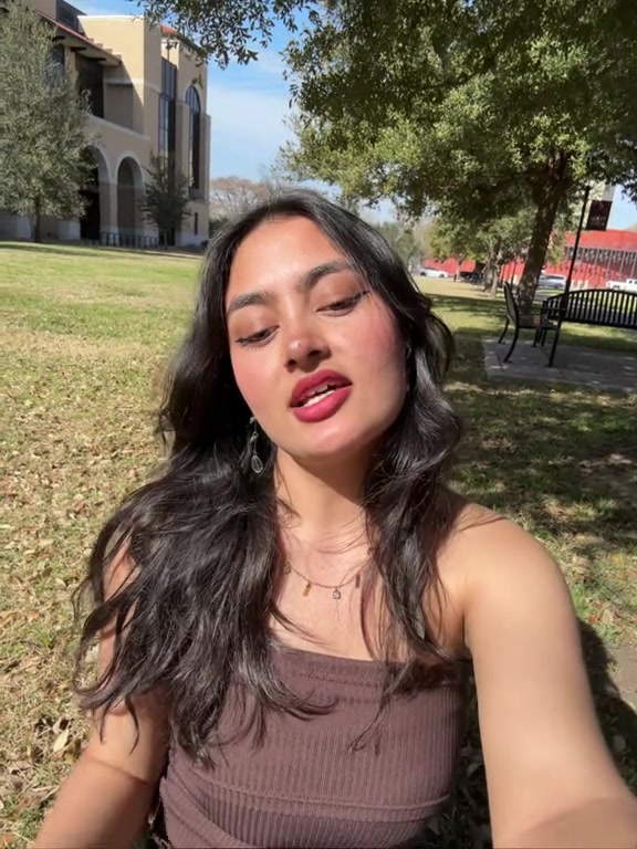 @livinglouder🧿