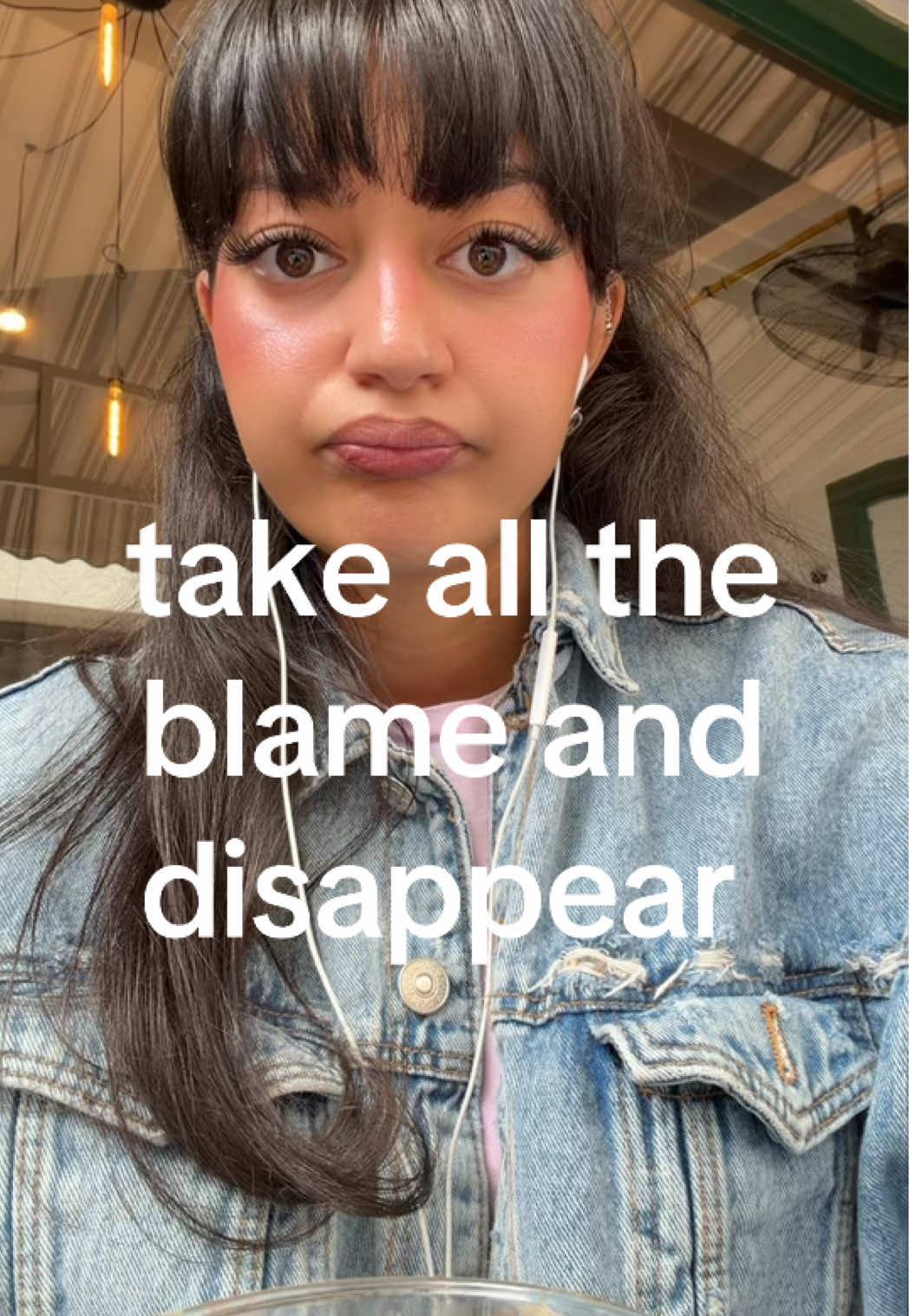 @️