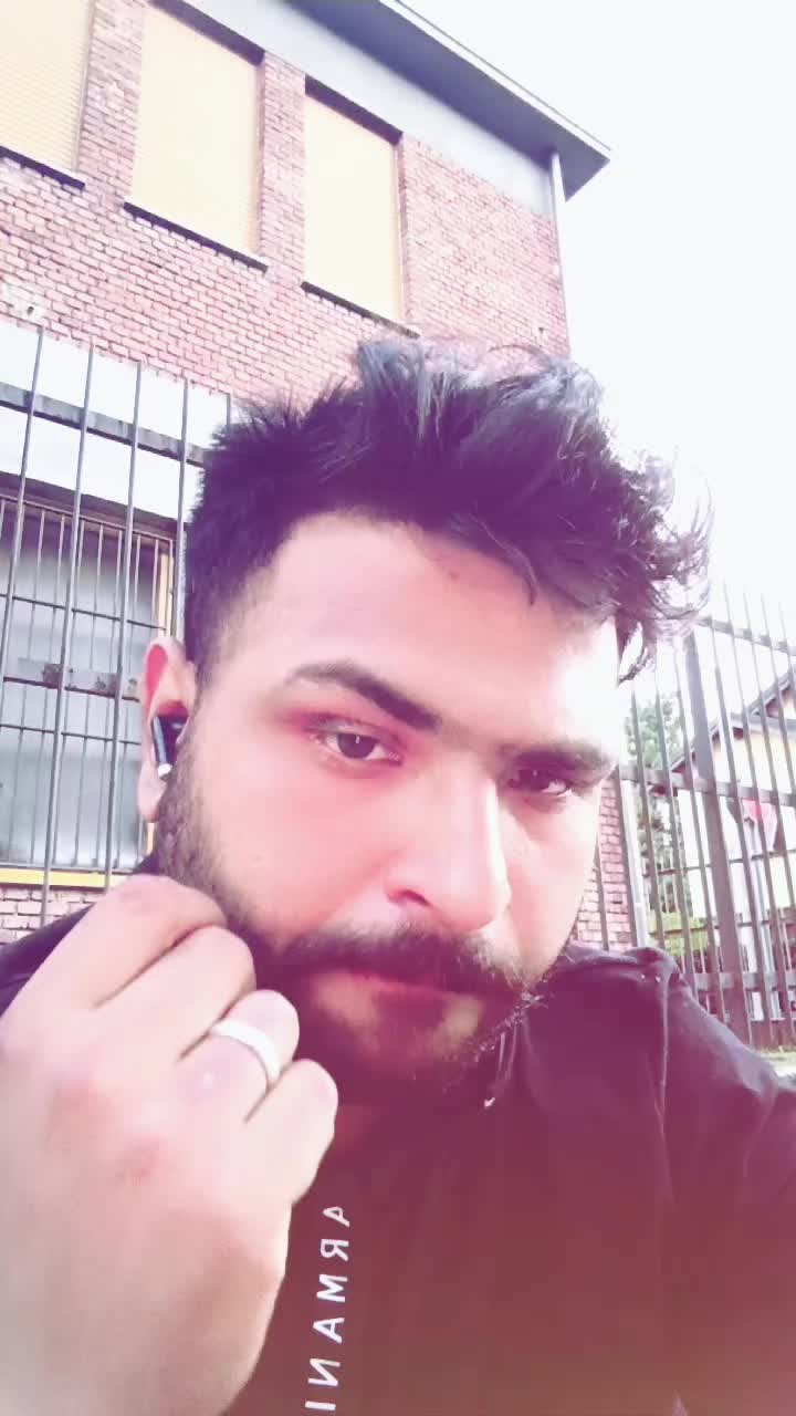 @Meeran Dar 🇮🇹