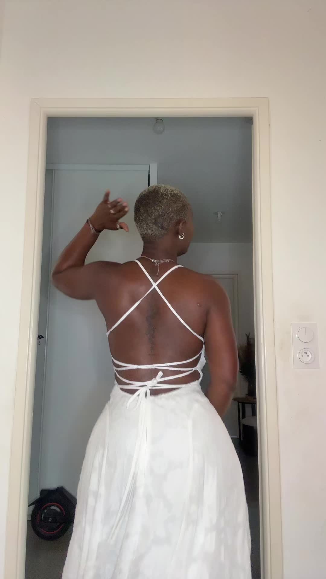 @Ayhouyhou