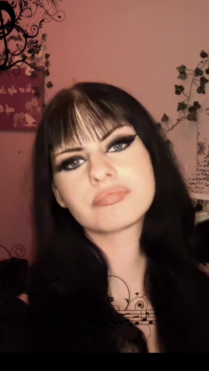 @𝒦𝒾𝓂𝒷𝑒𝓇𝓁𝓎
