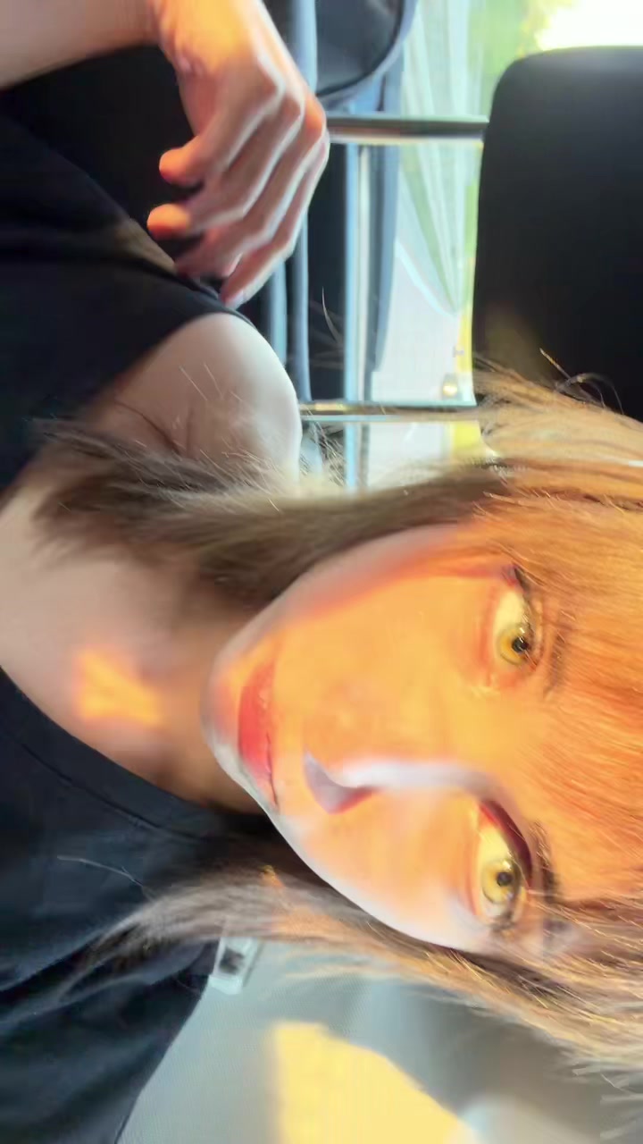@yyyvangel