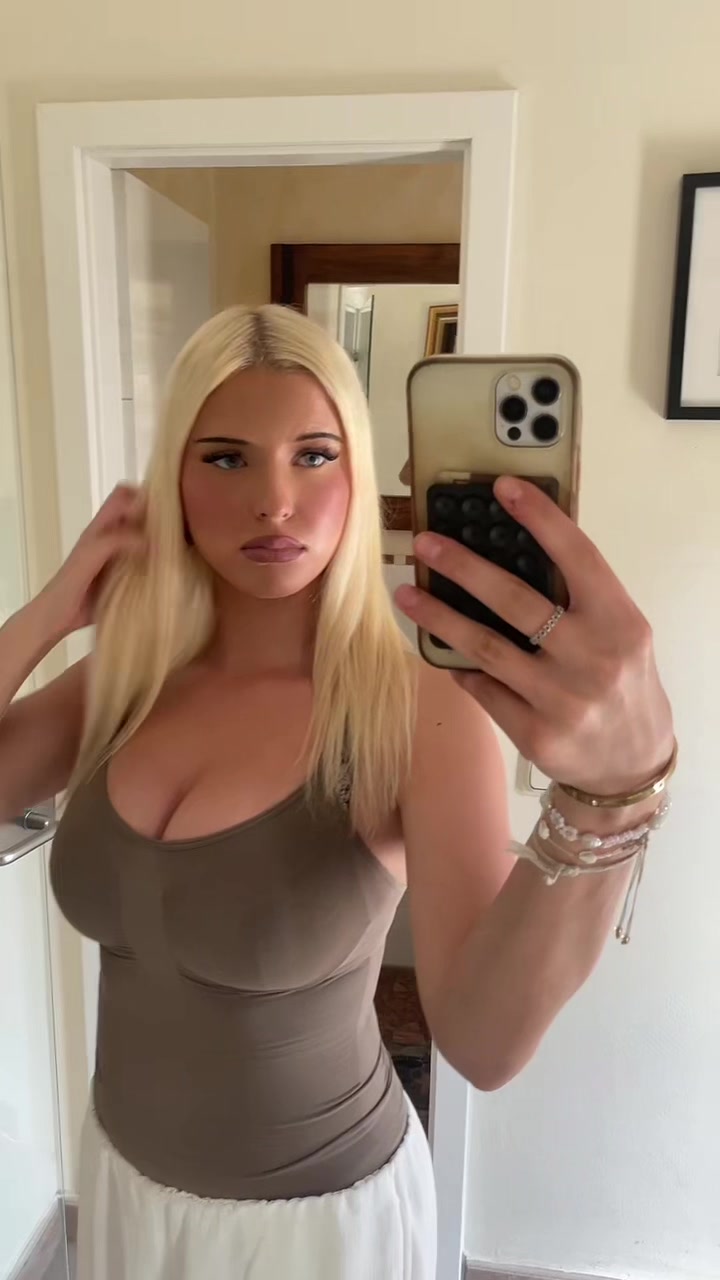 @𝐌𝐢𝐚