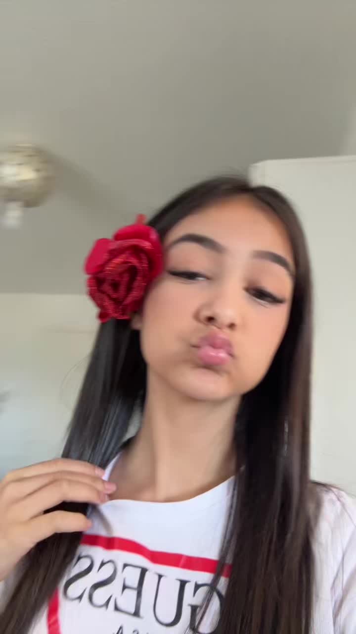 @🍬𝑨𝒏𝒂𝒊𝒔🍬