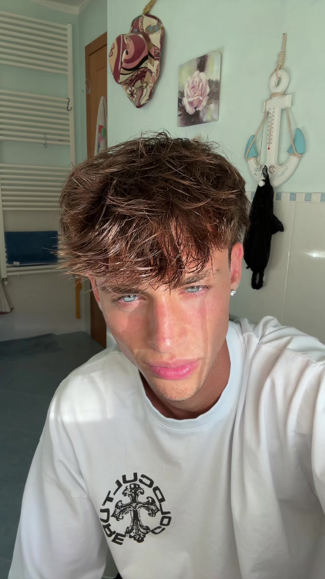 @𝑨 𝑳 𝑬 ♛