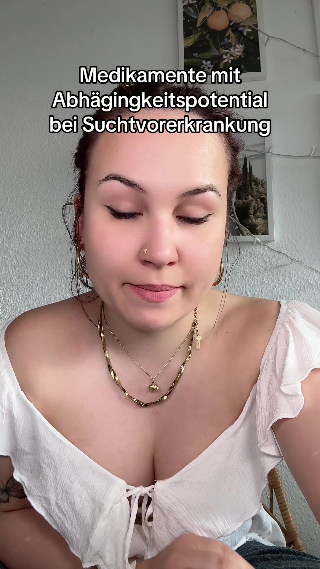 @laurassoberlife