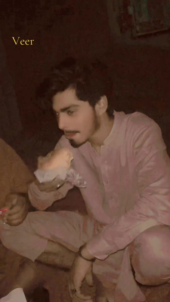 @معصوم پرندہ ظالم شکاری🦜🐦🥷