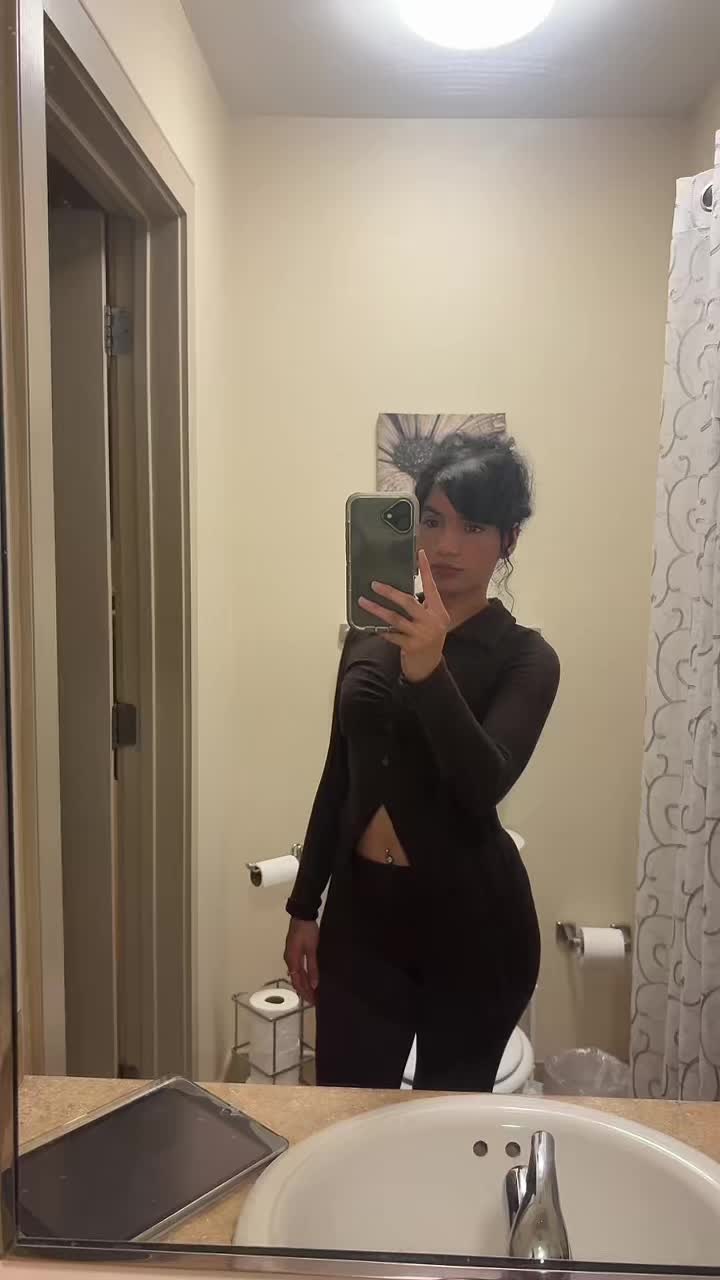 @Karielys