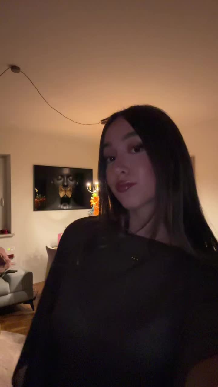 @Luna