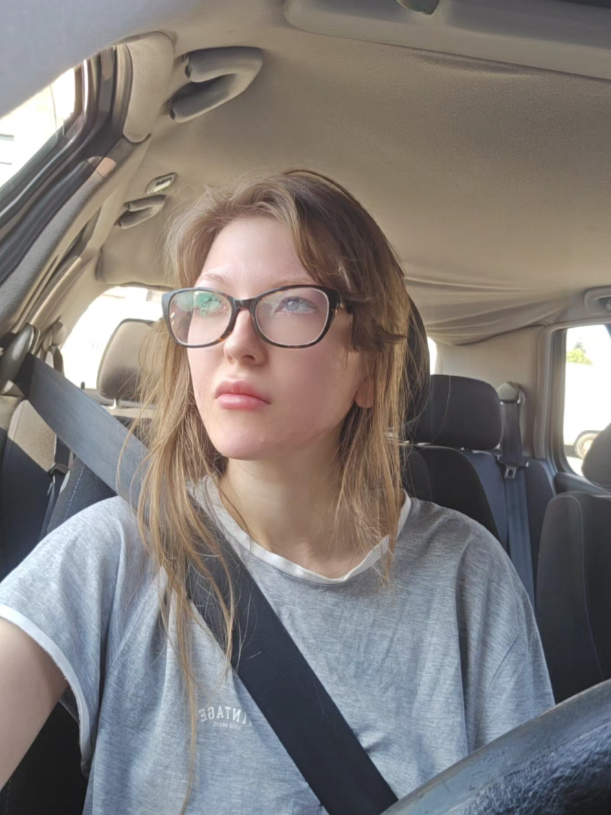 @𝑅𝑜𝑠𝑒💫