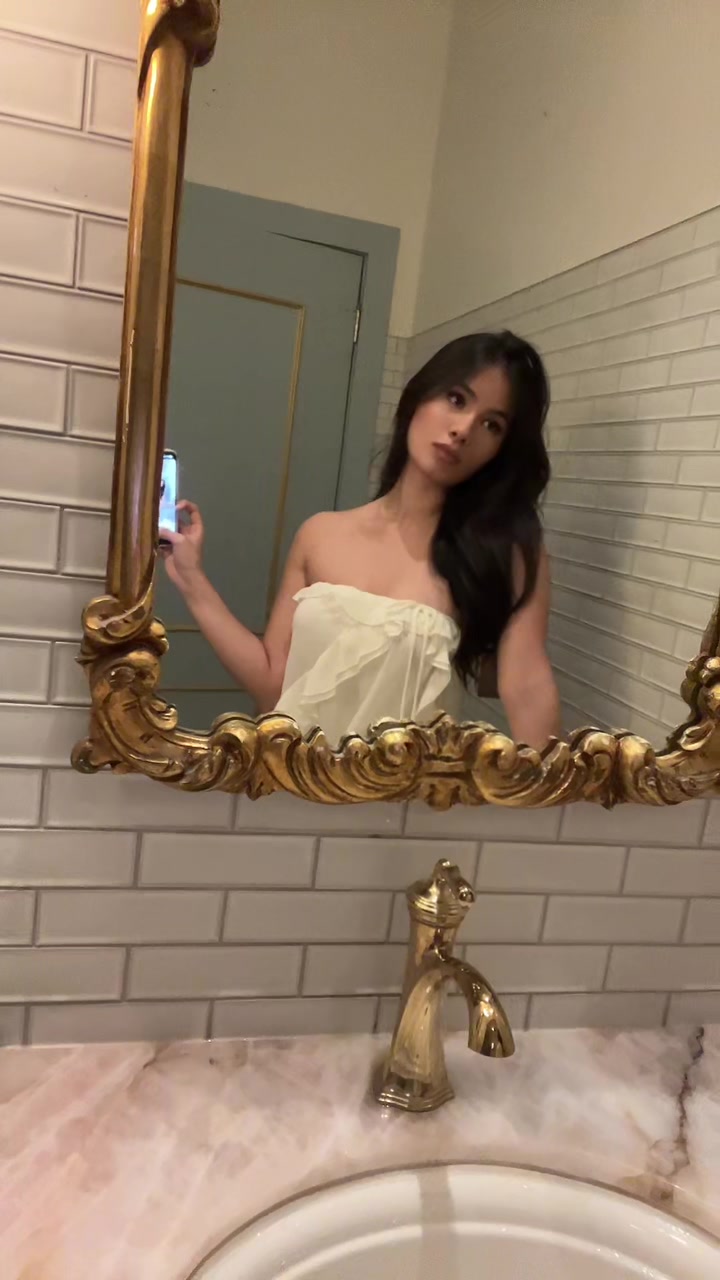@Luciana