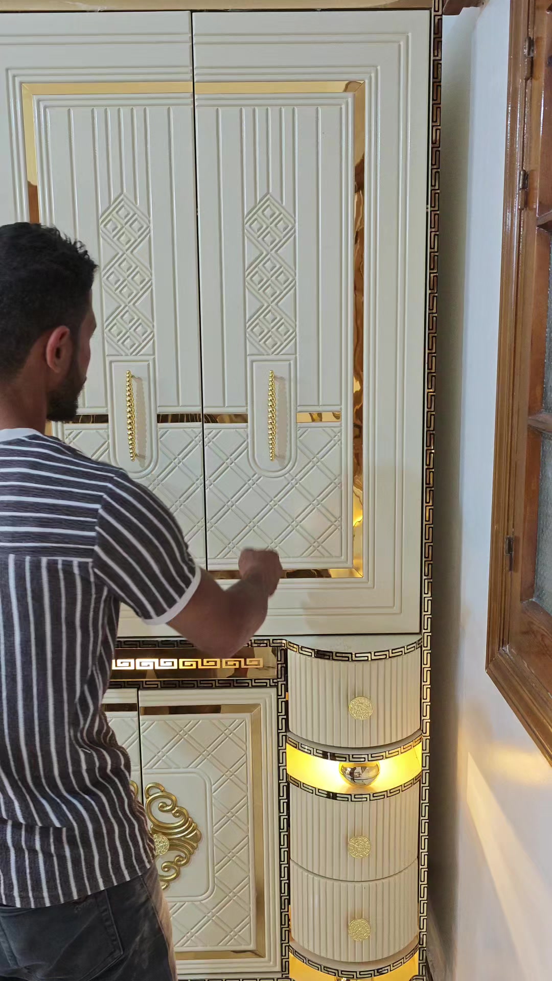 @مفروشات الرائد 🏠