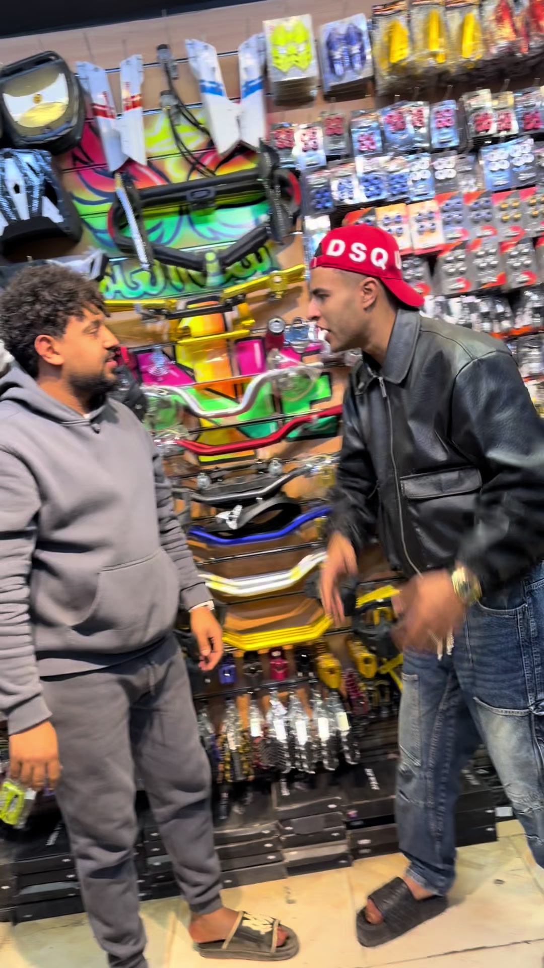 @بيفا علم الكماليات والفنش☝️❌🏍