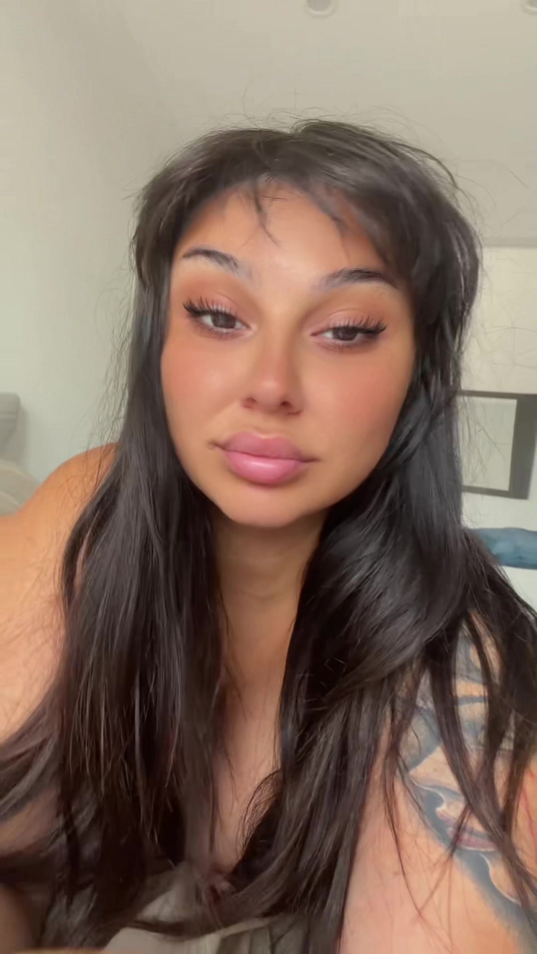@𝒜𝓊𝓇𝑜𝓇𝒶 𝑀𝒶𝒹𝑜𝓃𝓃𝒶🐉