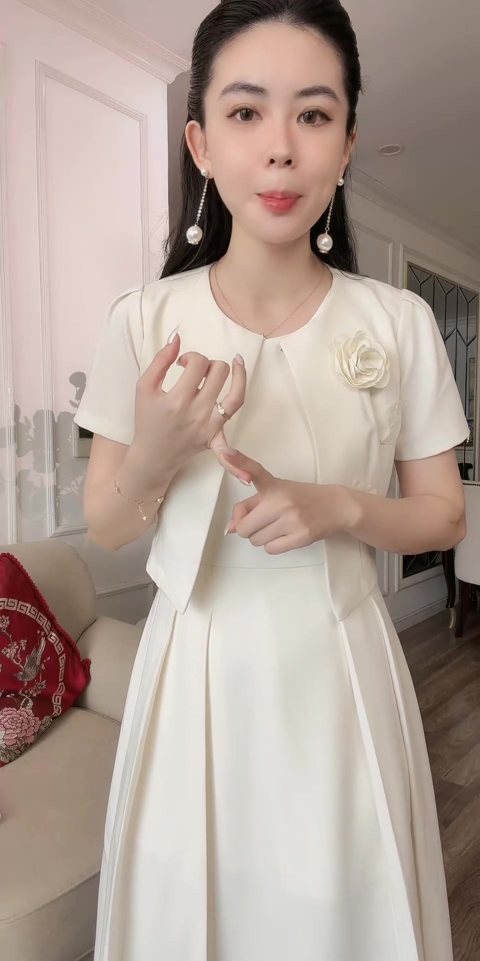 @Nguyễn Tường Vy