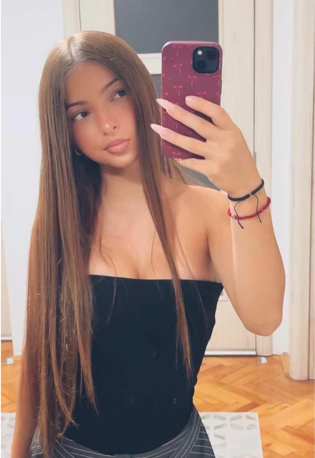 @lllaaraaaa