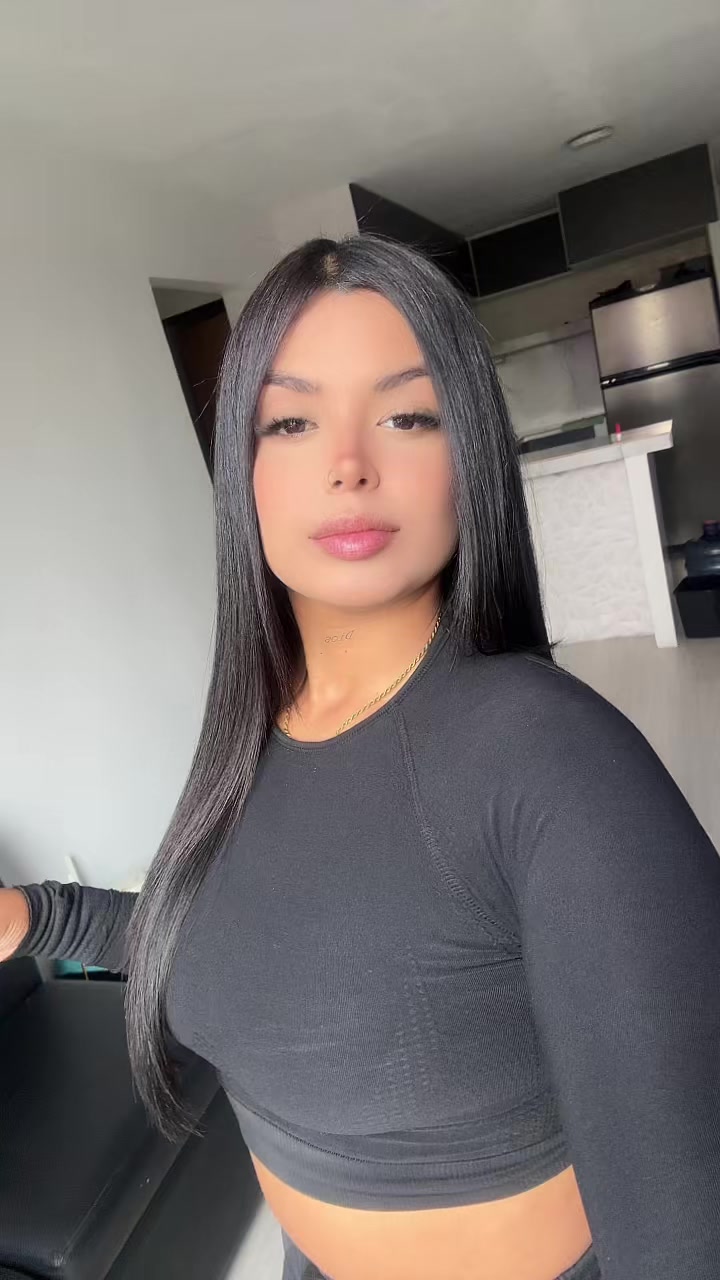 @Angie Carol🌸
