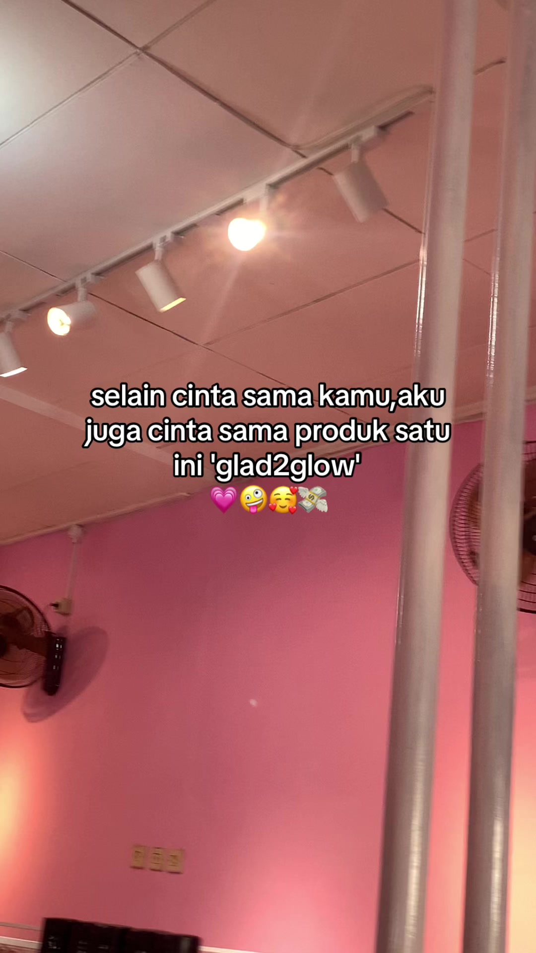 @RaraBeauty_Comal