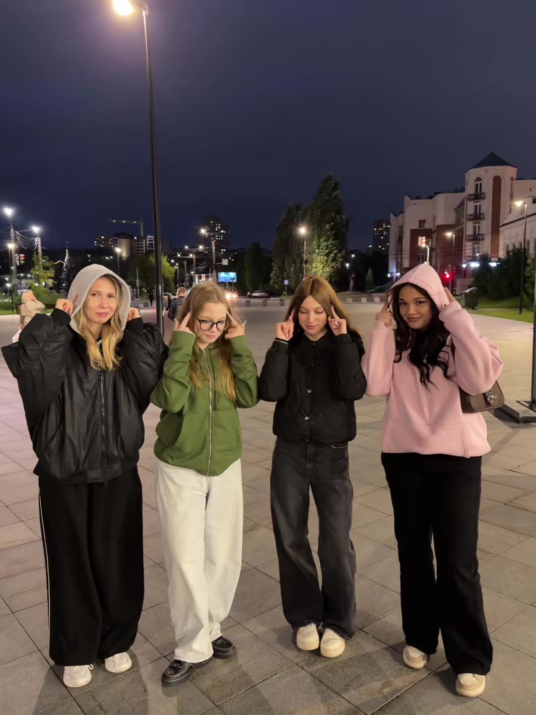 @лиза прв
