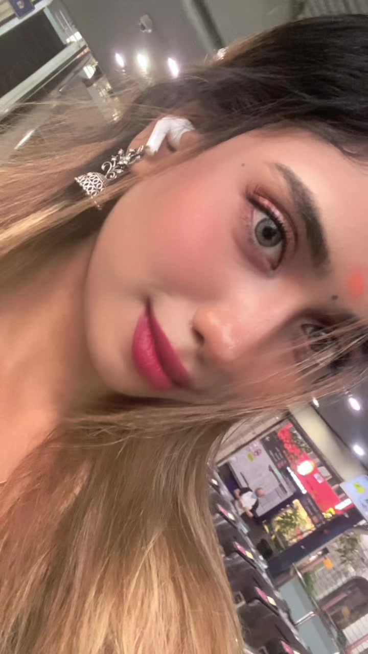 @Ash🤍