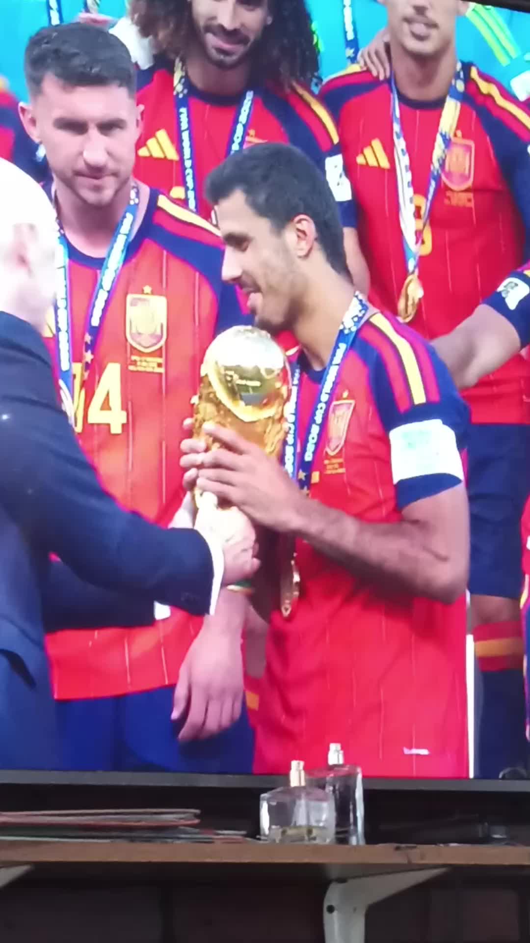 @Marcus🧠⚽🏀🇫🇷
