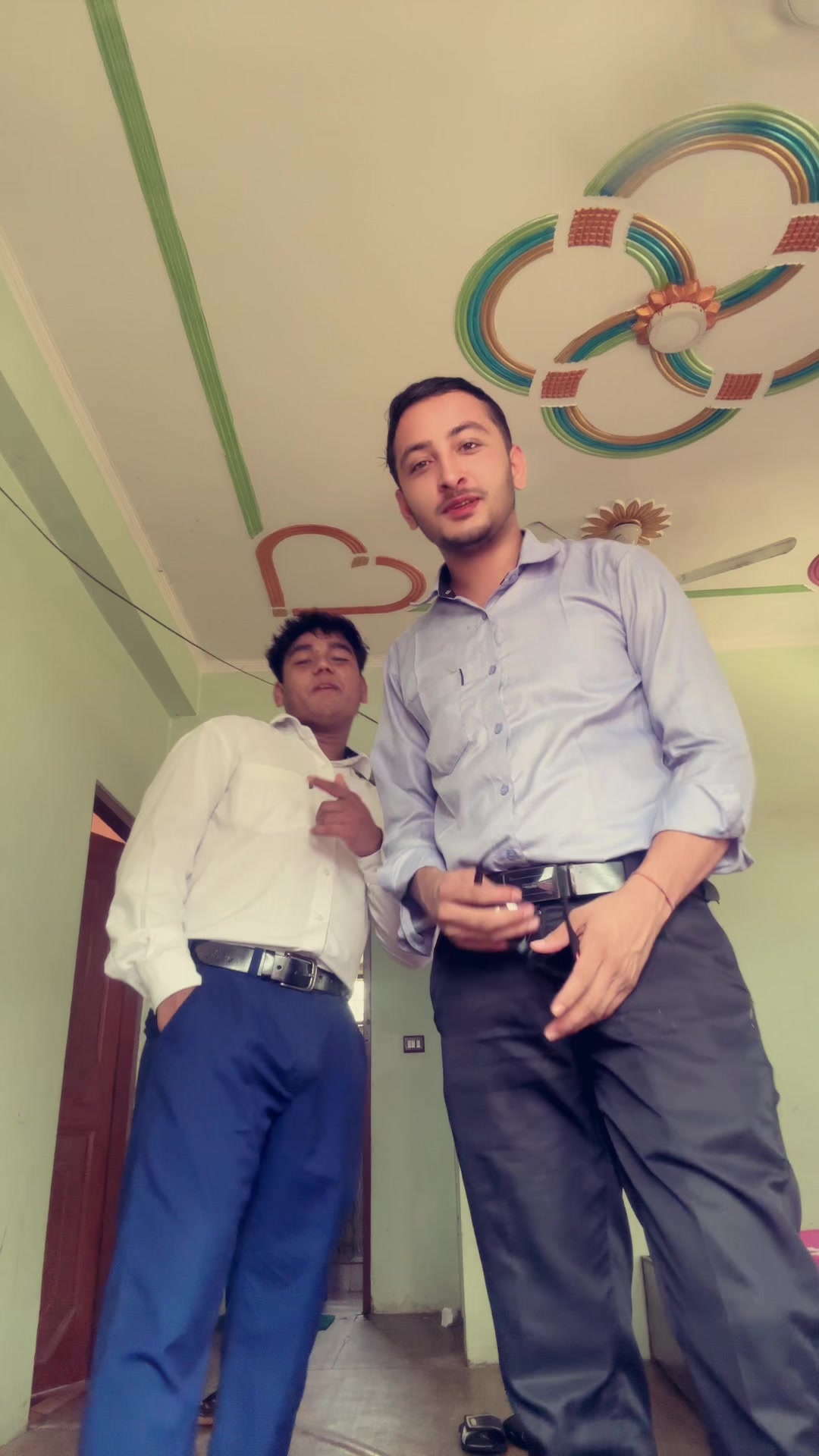 @बिबेक बिष्ट (रजवार)💋