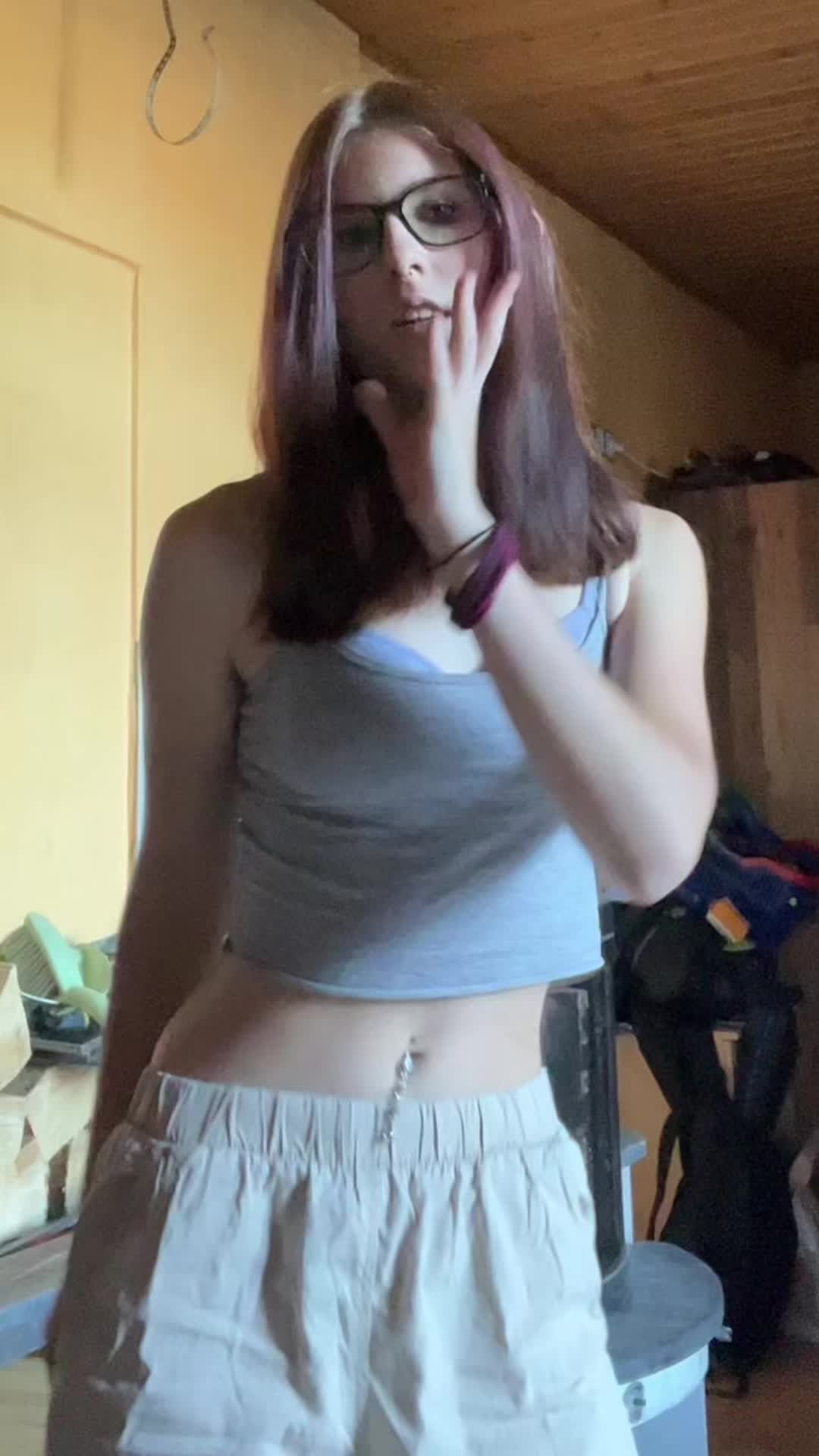 @Lenalovelykeksi