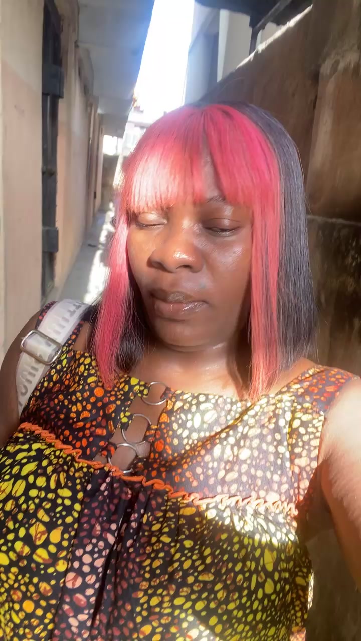 @queenola237