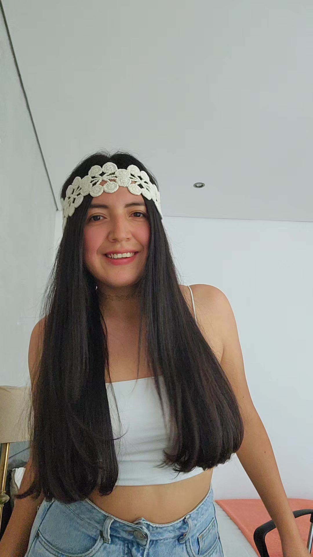 @Ni&ntilde;a de la sonrisa. te sigue